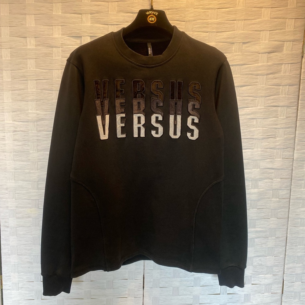 Men’s black Versus Versace sweatshirt size small